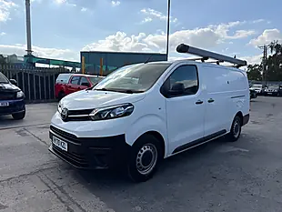 Used 2021 Toyota Proace Icon Long Panel Van Lwb White - Interior and Exterior details 5