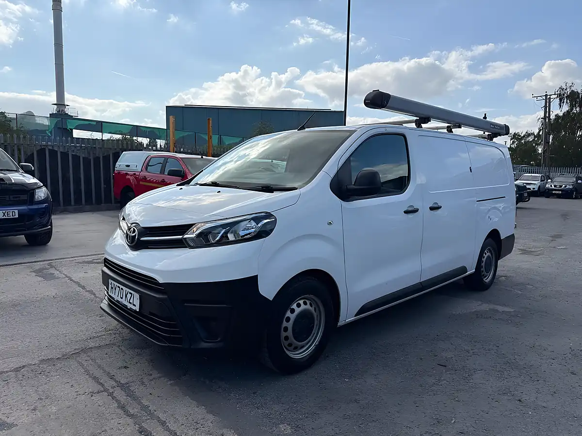 Used 2021 Toyota Proace Icon Long Panel Van Lwb White - Interior and Exterior details 5