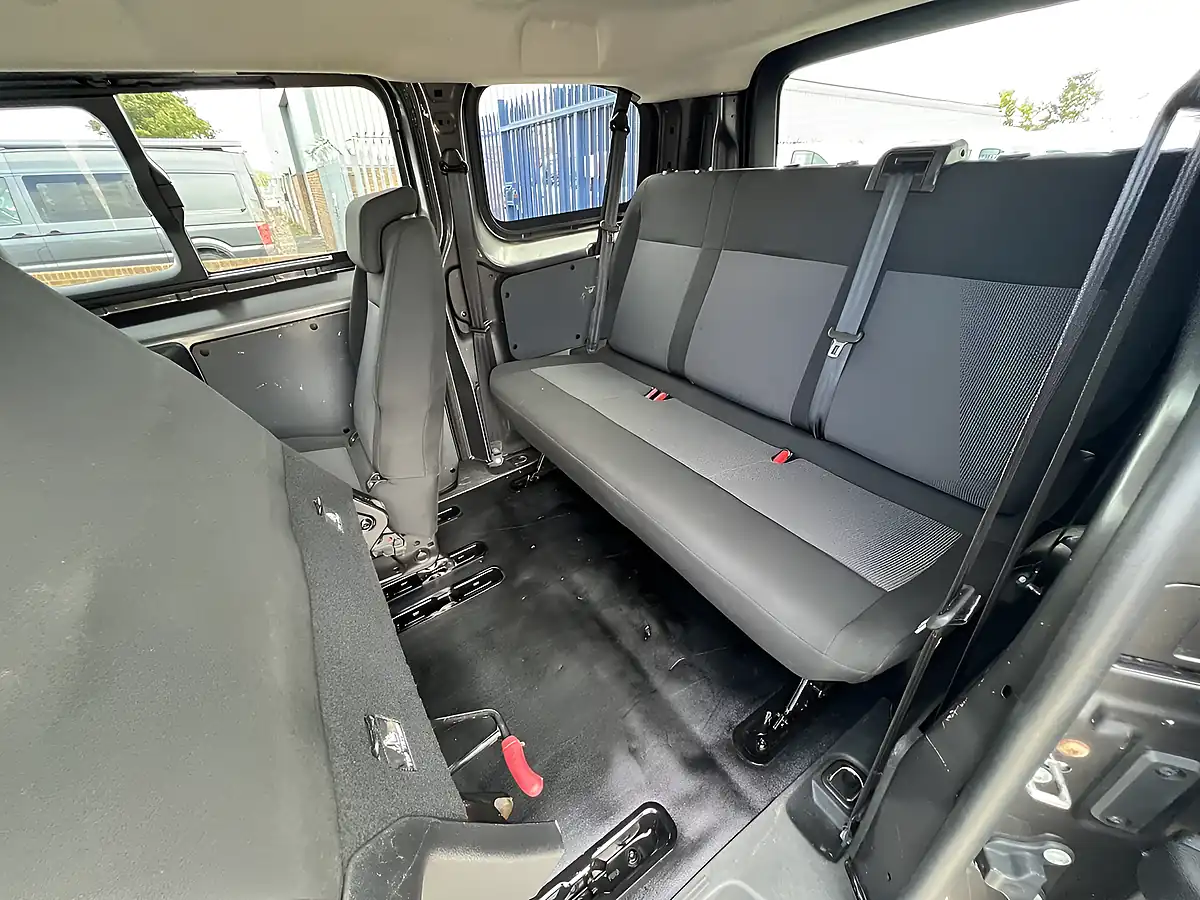 Used 2021 Toyota Proace Verso Medium Platinum Grey Met - Interior and Exterior details 15
