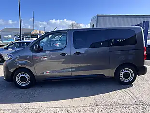 Used 2021 Toyota Proace Verso Medium Platinum Grey Metallic - Interior and Exterior details 11
