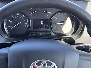 Used 2021 Toyota Proace Verso Medium Platinum Grey Metallic - Interior and Exterior details 14