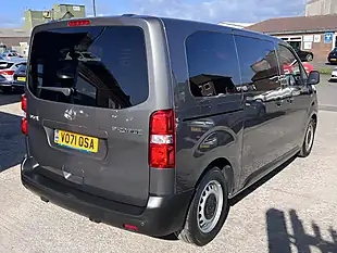 Used 2021 Toyota Proace Verso Medium Platinum Grey Metallic - Interior and Exterior details 8