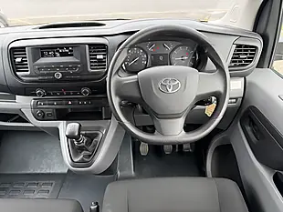 Used 2021 Toyota Proace Verso Medium White - Interior and Exterior details 11