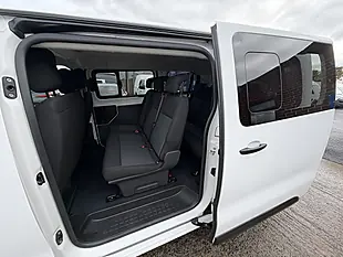 Used 2021 Toyota Proace Verso Medium White - Interior and Exterior details 14
