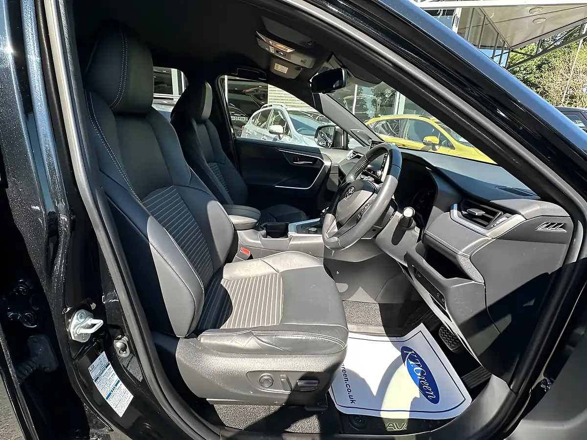 Used 2021 Toyota Rav4 Black Edition Black - Interior and Exterior details 7