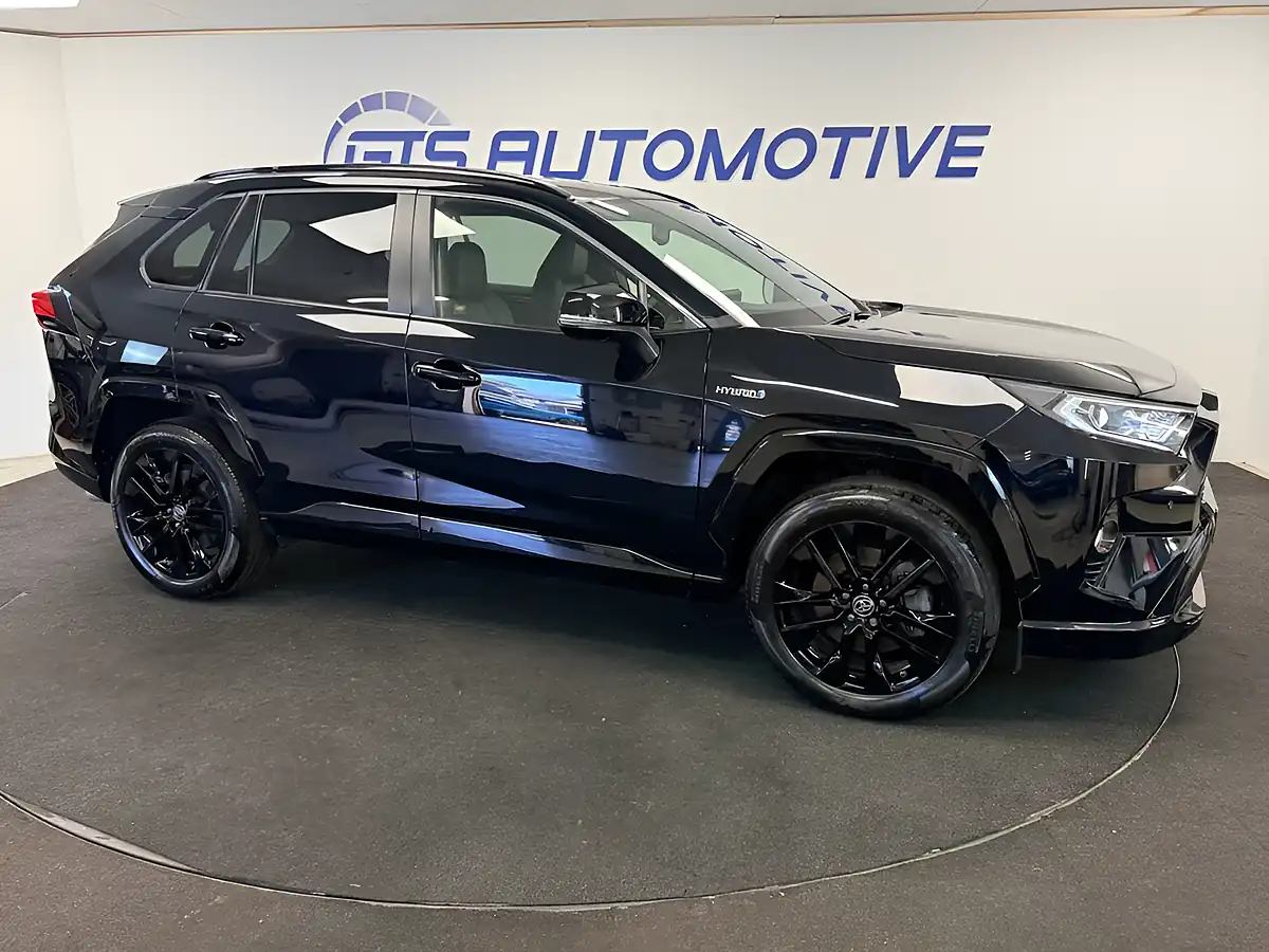 Used 2021 Toyota RAV4 Black Edition Black - Interior and Exterior details 9