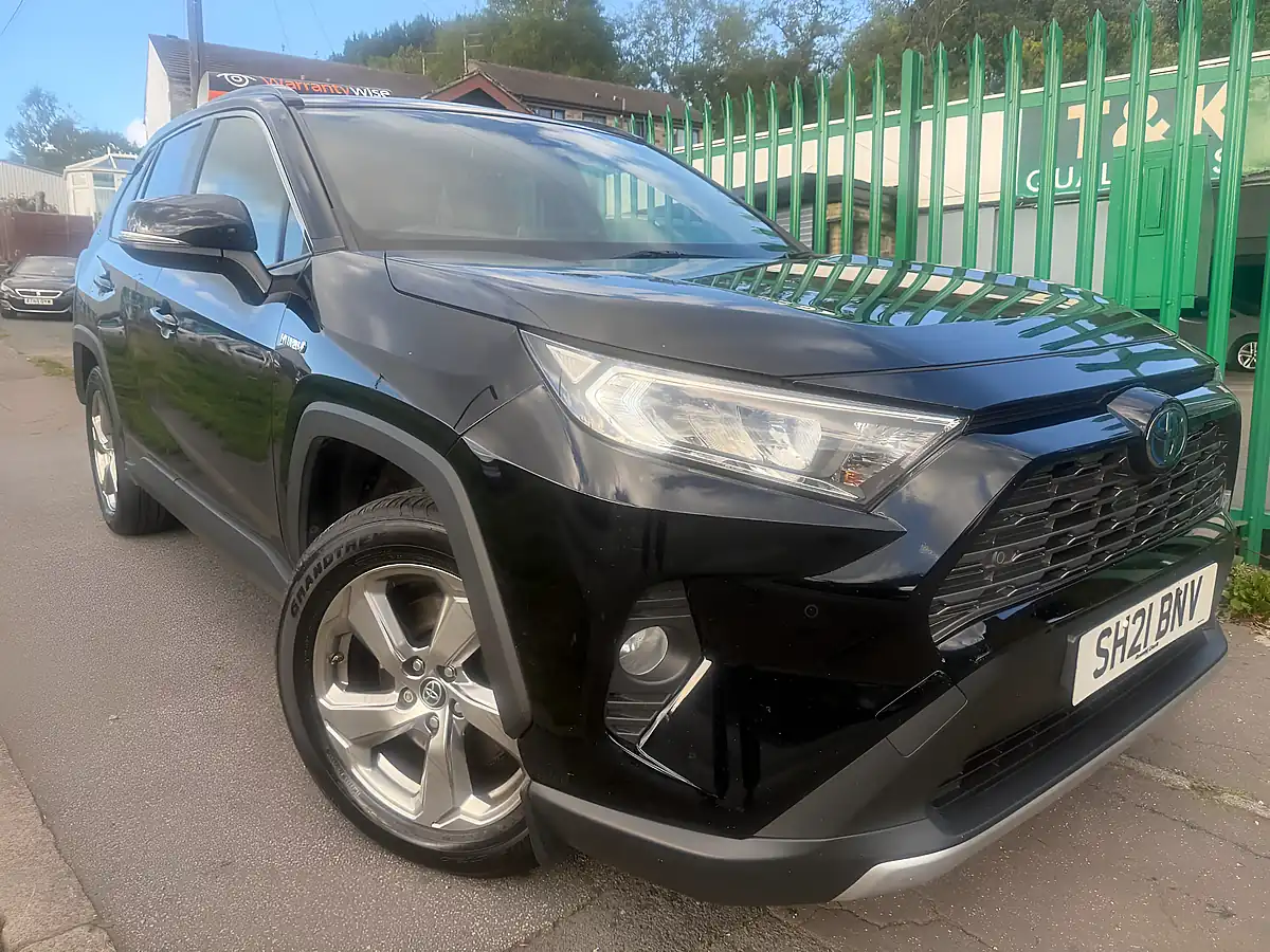 Used 2021 Toyota RAV4 Design Black - Front View