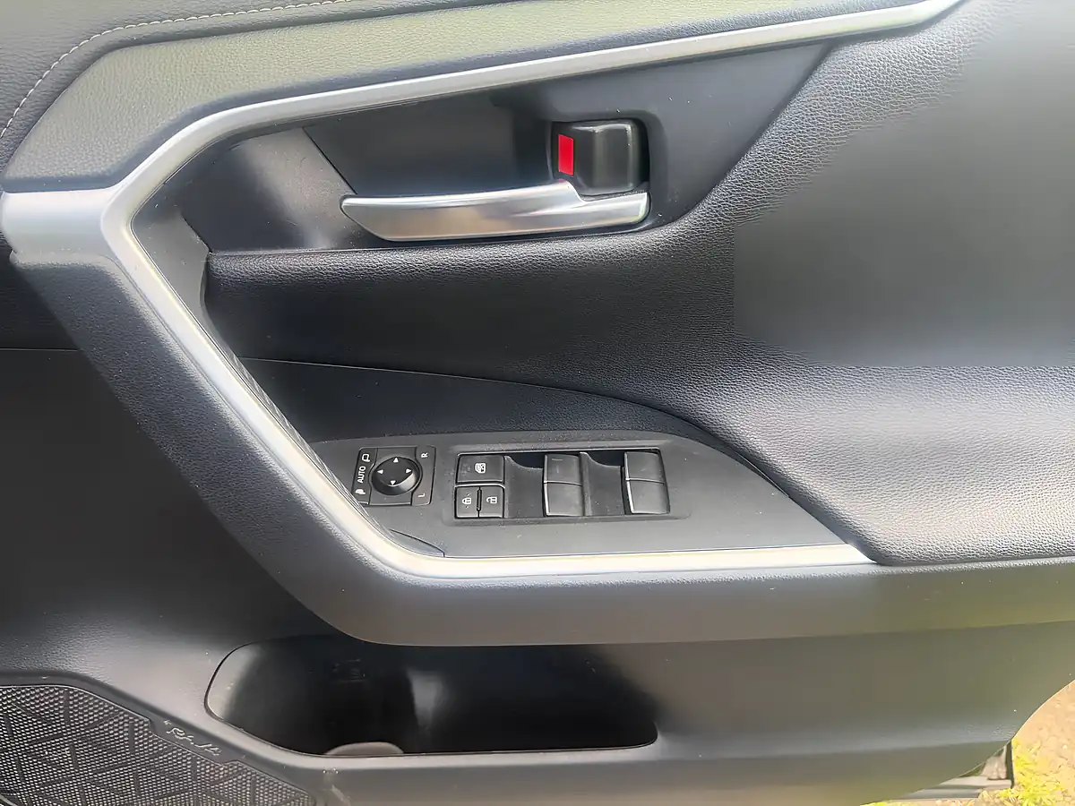 Used 2021 Toyota RAV4 Design Black - Interior and Exterior details 18