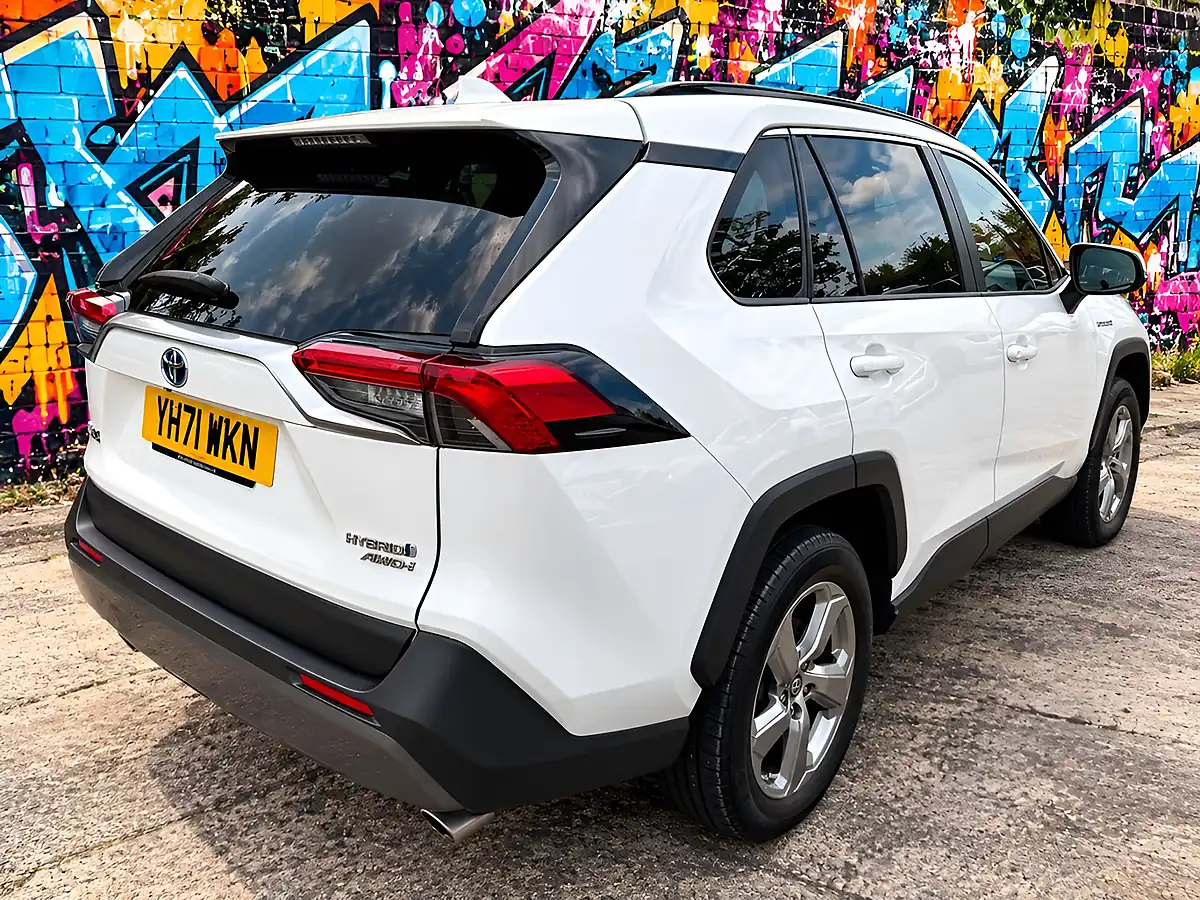 Used 2021 Toyota Rav4 Design Pure White - Interior and Exterior details 5