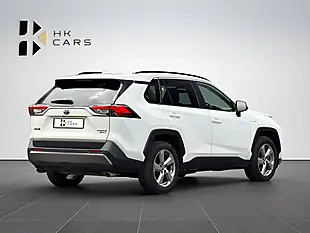 Used 2021 Toyota Rav4 Design White - Interior and Exterior details 4
