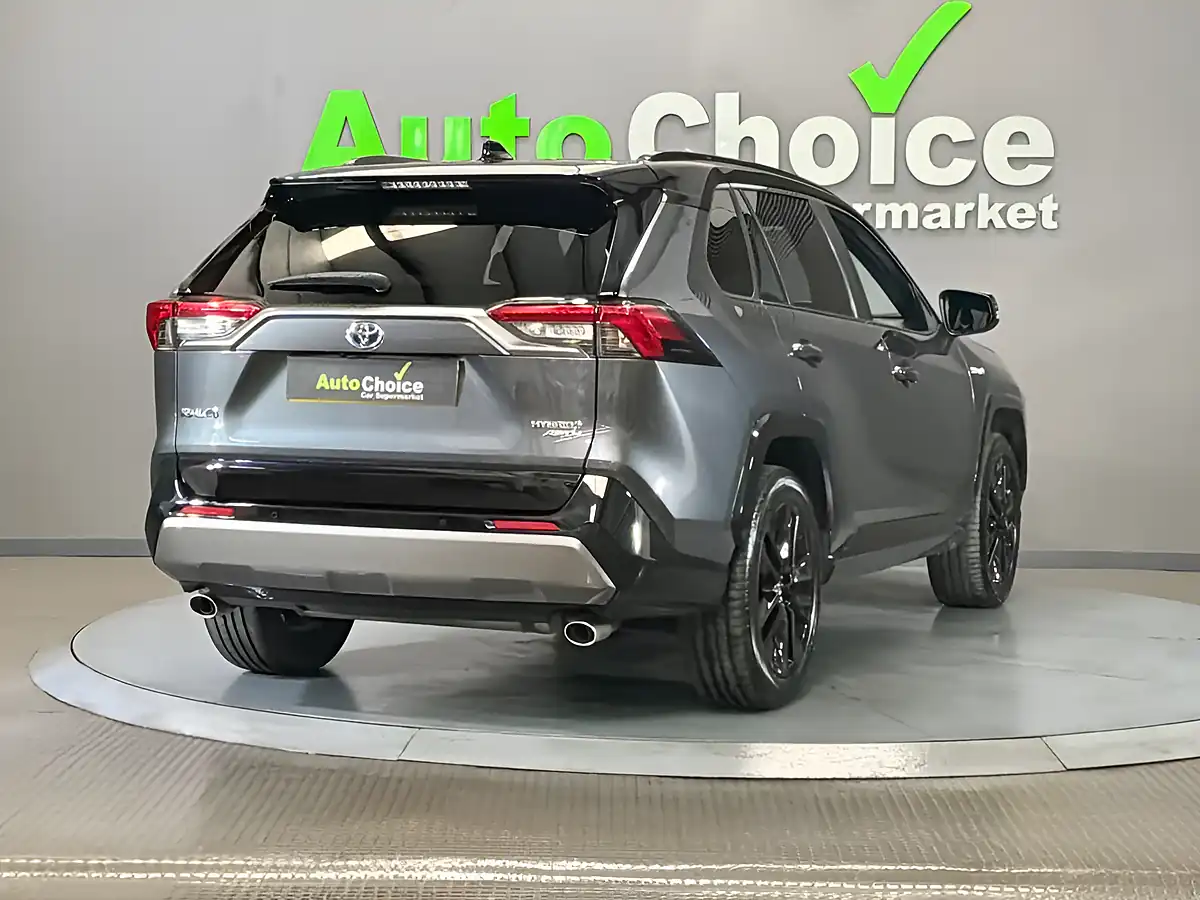 Used 2021 Toyota RAV4 Dynamic Decuma Grey - Black - Interior and Exterior details 12