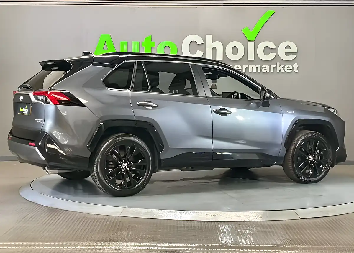 Used 2021 Toyota RAV4 Dynamic Decuma Grey - Black - Interior and Exterior details 14