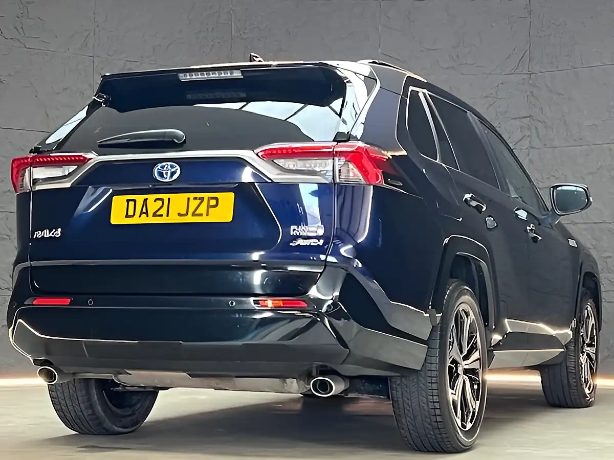 Used 2021 Toyota RAV4 Dynamic Obsidian Blue - Interior and Exterior details 11