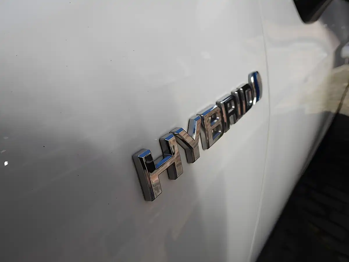 Used 2021 Toyota RAV4 Icon Alpine White - Interior and Exterior details 10