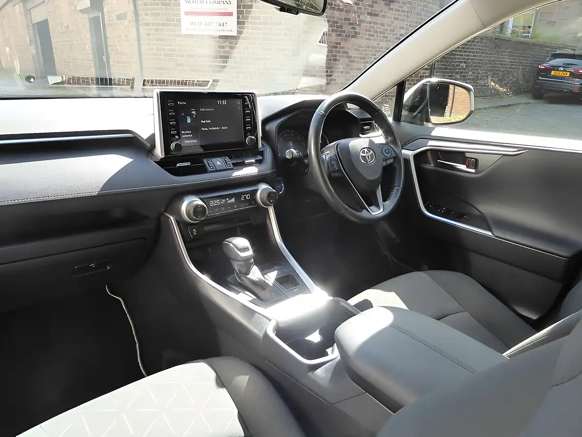 Used 2021 Toyota RAV4 Icon Alpine White - Interior and Exterior details 11