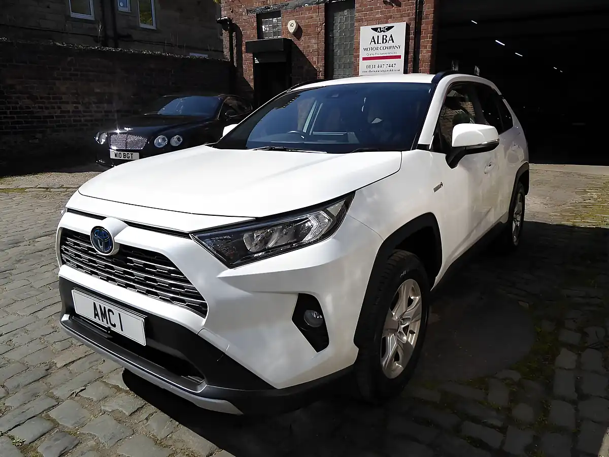 Used 2021 Toyota RAV4 Icon Alpine White - Interior and Exterior details 3