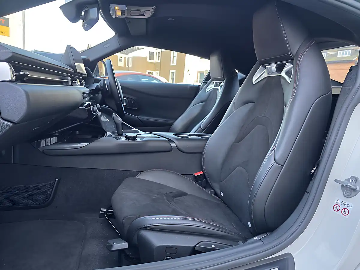 Used 2021 Toyota Supra Gr Pro White - Interior and Exterior details 11