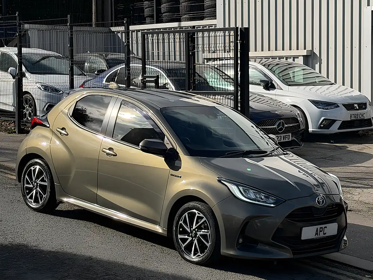 Used 2021 Toyota Yaris Design Bronze - Interior and Exterior details 13