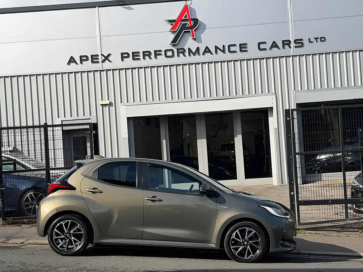 Used 2021 Toyota Yaris Design Bronze - Interior and Exterior details 7