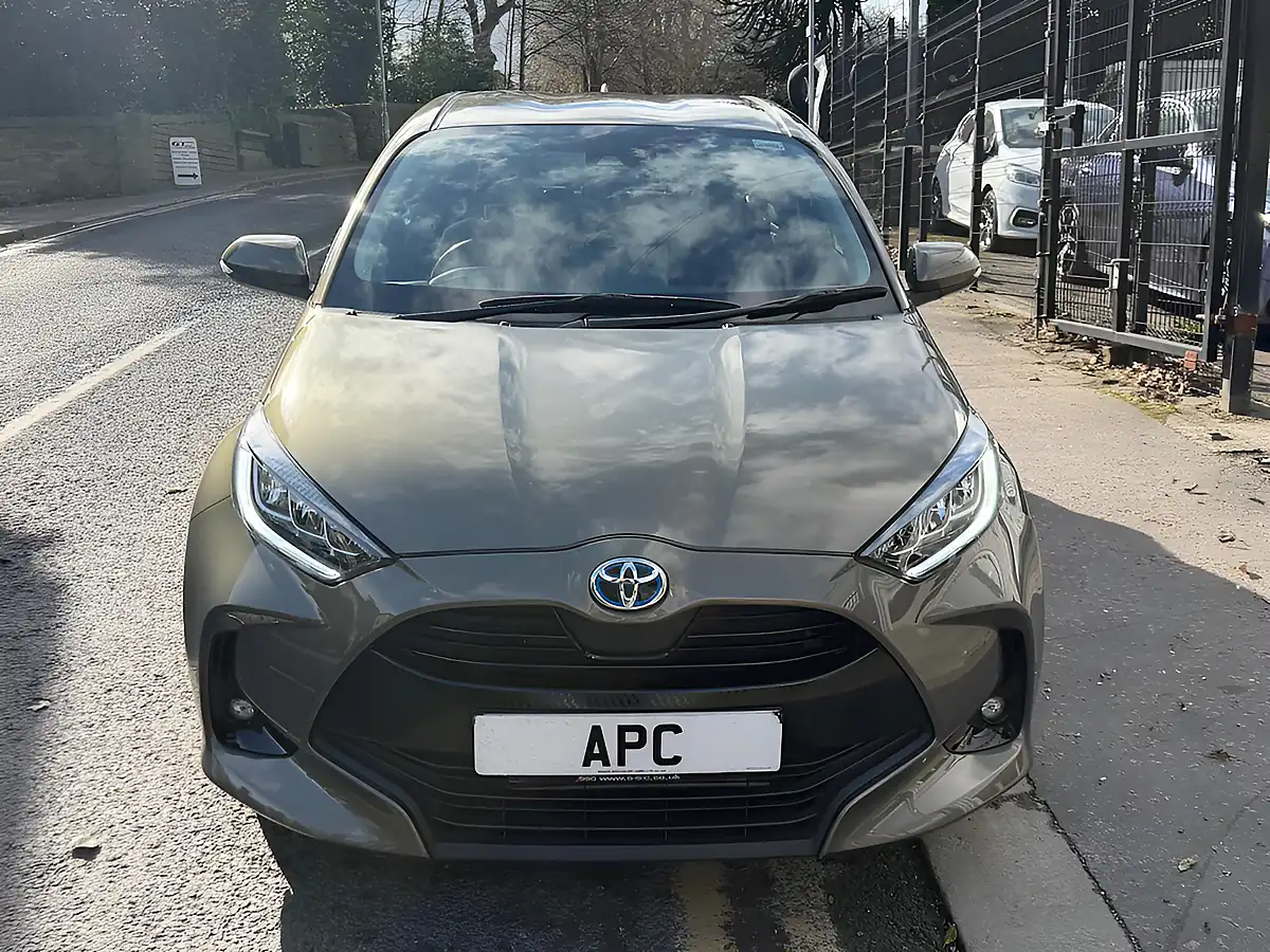 Used 2021 Toyota Yaris Design Bronze - Interior and Exterior details 9