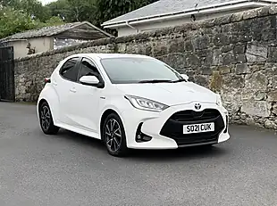 Used 2021 Toyota Yaris Design White - Interior and Exterior details 17