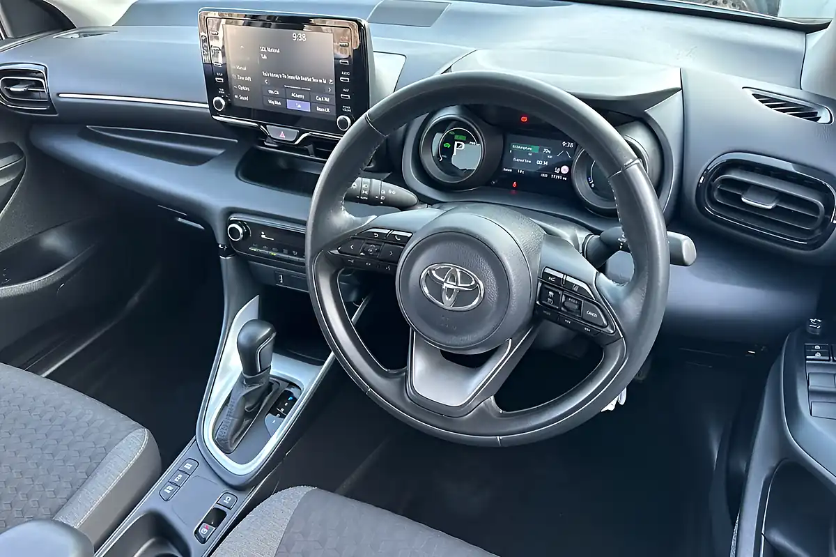 Used 2021 Toyota Yaris Design White - Interior and Exterior details 10