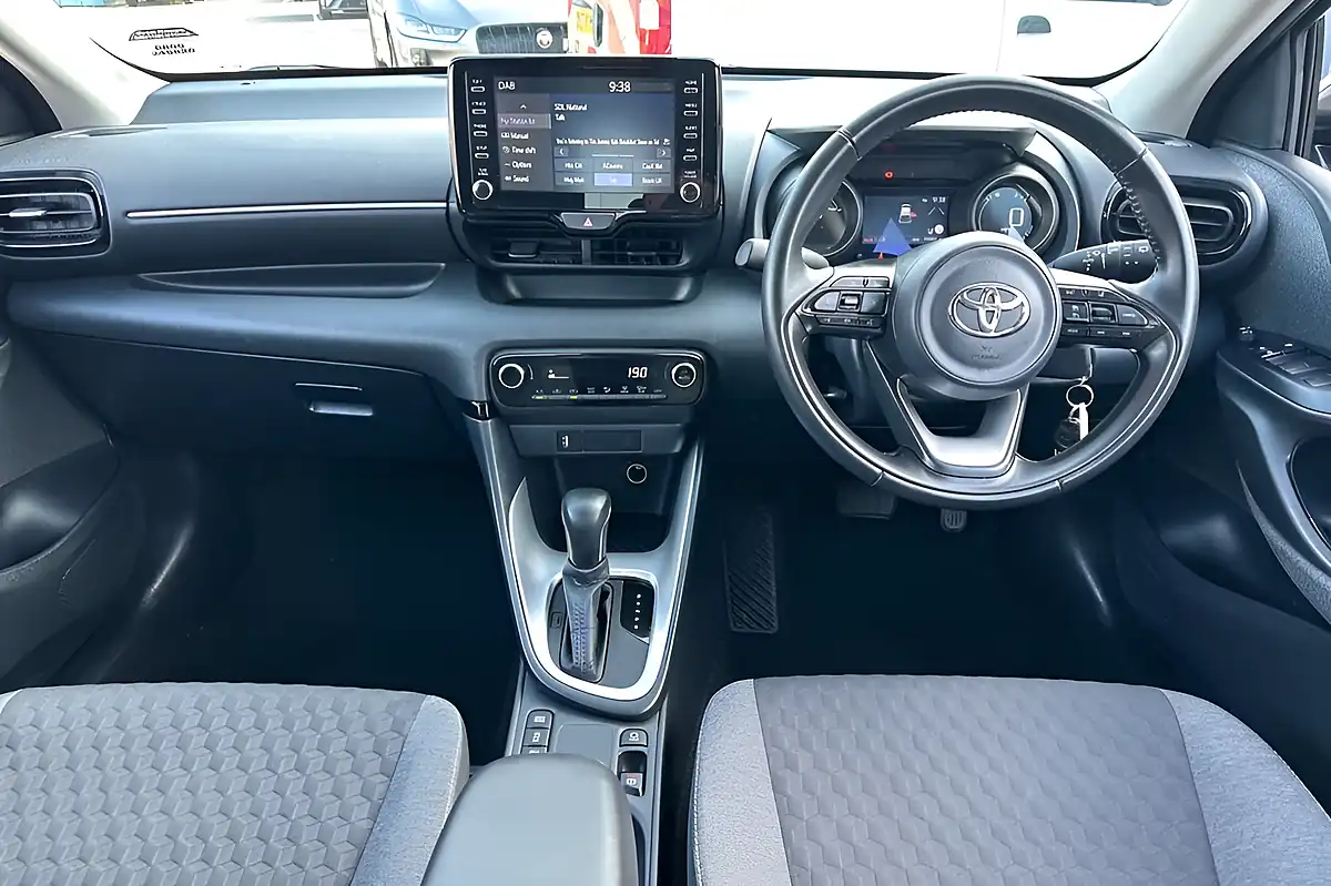 Used 2021 Toyota Yaris Design White - Interior and Exterior details 11