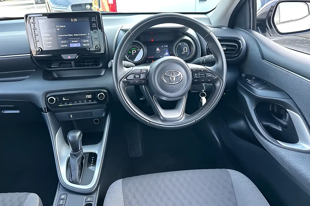 Used 2021 Toyota Yaris Design White - Interior and Exterior details 12