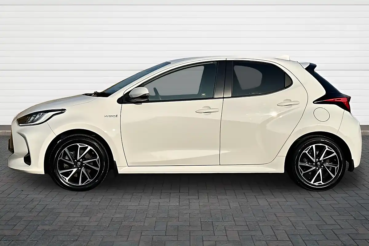 Used 2021 Toyota Yaris Design White - Interior and Exterior details 6