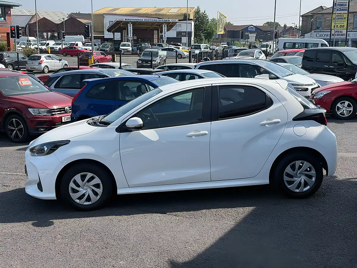 Used 2021 Toyota Yaris Design White - Interior and Exterior details 10
