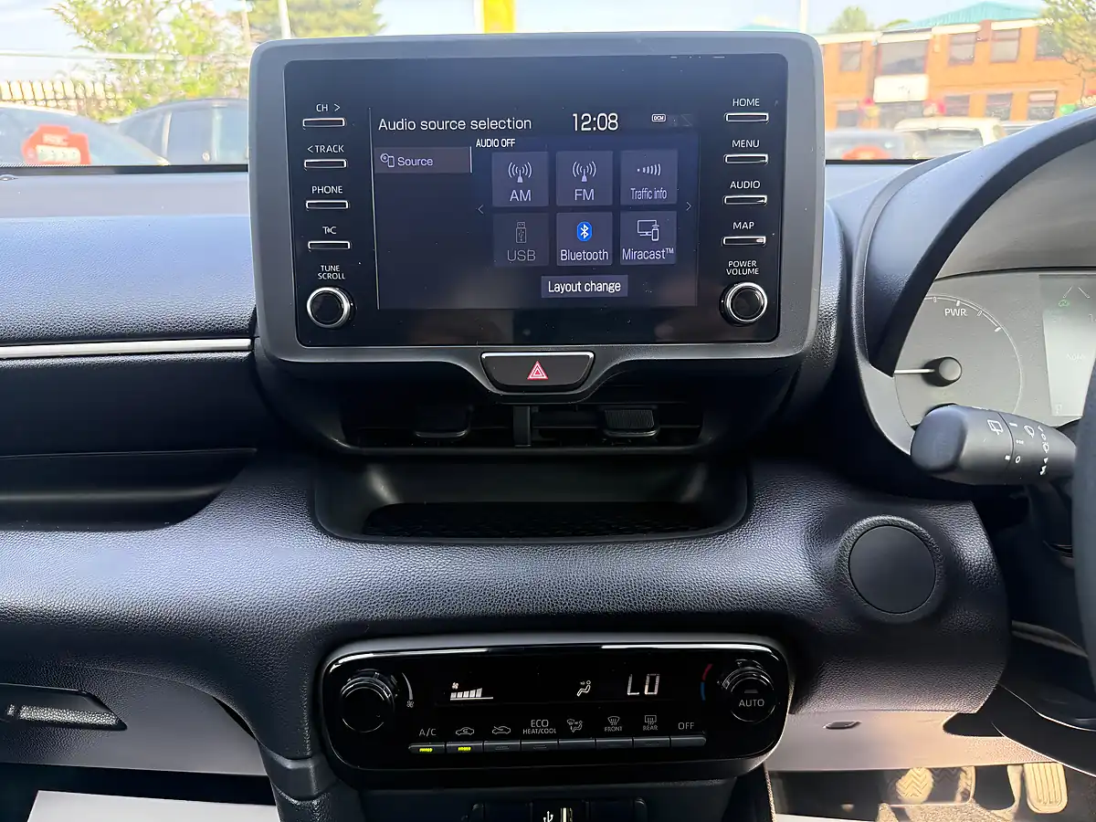 Used 2021 Toyota Yaris Design White - Interior and Exterior details 14