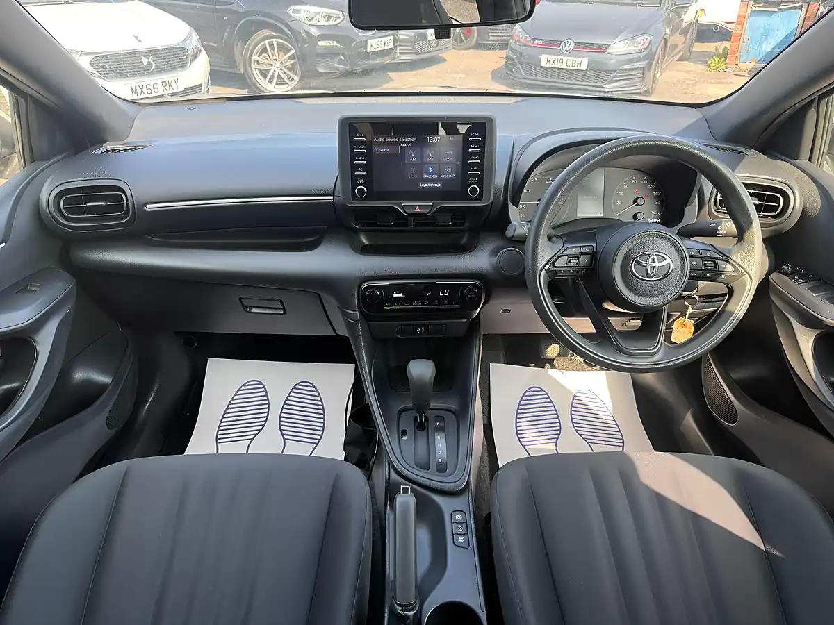 Used 2021 Toyota Yaris Design White - Interior and Exterior details 3