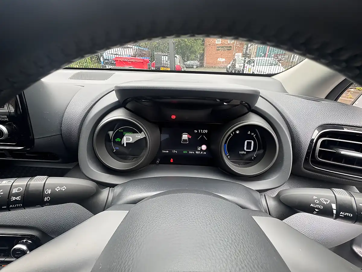 Used 2021 Toyota Yaris Design White - Interior and Exterior details 13