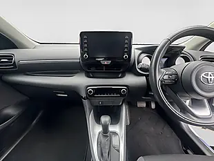 Used 2021 Toyota Yaris Design White - Interior and Exterior details 9