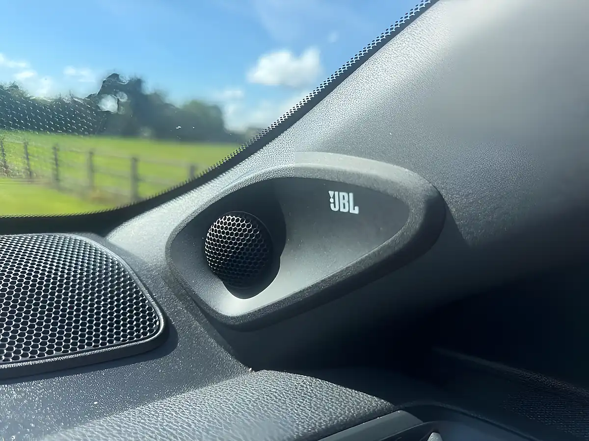 Used 2021 Toyota Yaris Dynamic Blue - Interior and Exterior details 16