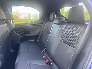 Used 2021 Toyota Yaris Dynamic Blue - Interior and Exterior details 18