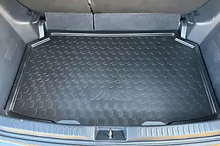Used 2021 Toyota Yaris Excel Grey - Interior and Exterior details 18