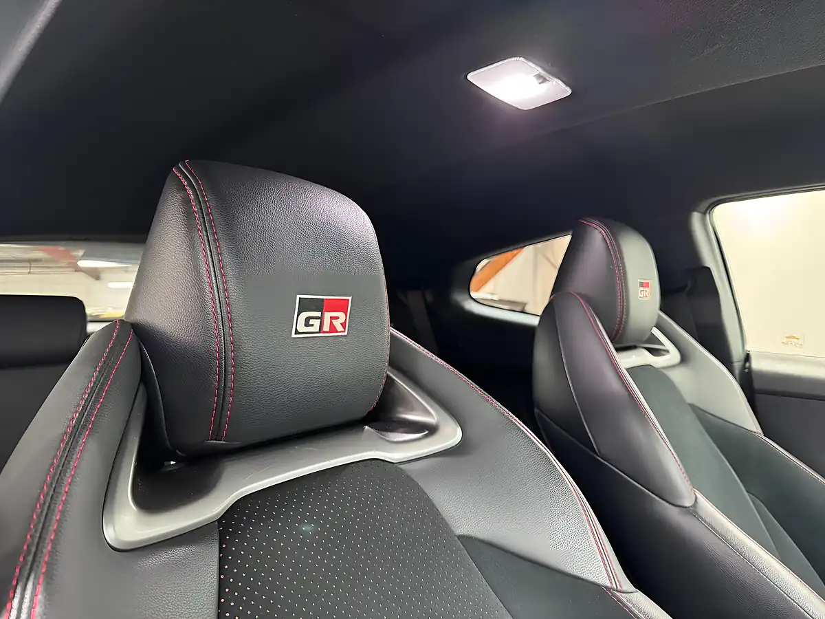 Used 2021 Toyota Yaris Gr Circuit AWD White - Interior and Exterior details 13