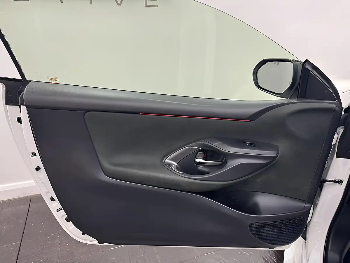 Used 2021 Toyota Yaris Gr Circuit AWD White - Interior and Exterior details 17