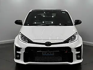 Used 2021 Toyota Yaris Gr Circuit AWD White - Interior and Exterior details 4