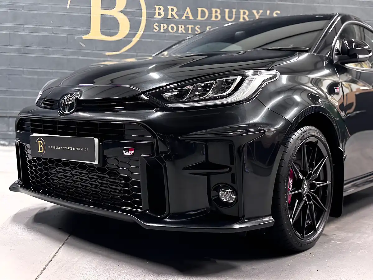 Used 2021 Toyota Yaris Gr Circuit Black - Interior and Exterior details 12