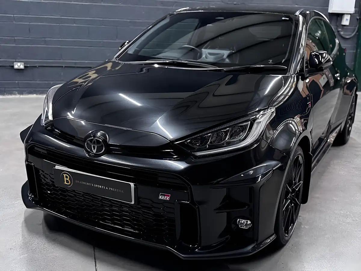 Used 2021 Toyota Yaris Gr Circuit Black - Interior and Exterior details 15