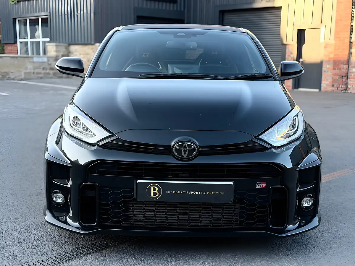 Used 2021 Toyota Yaris Gr Circuit Black - Interior and Exterior details 7