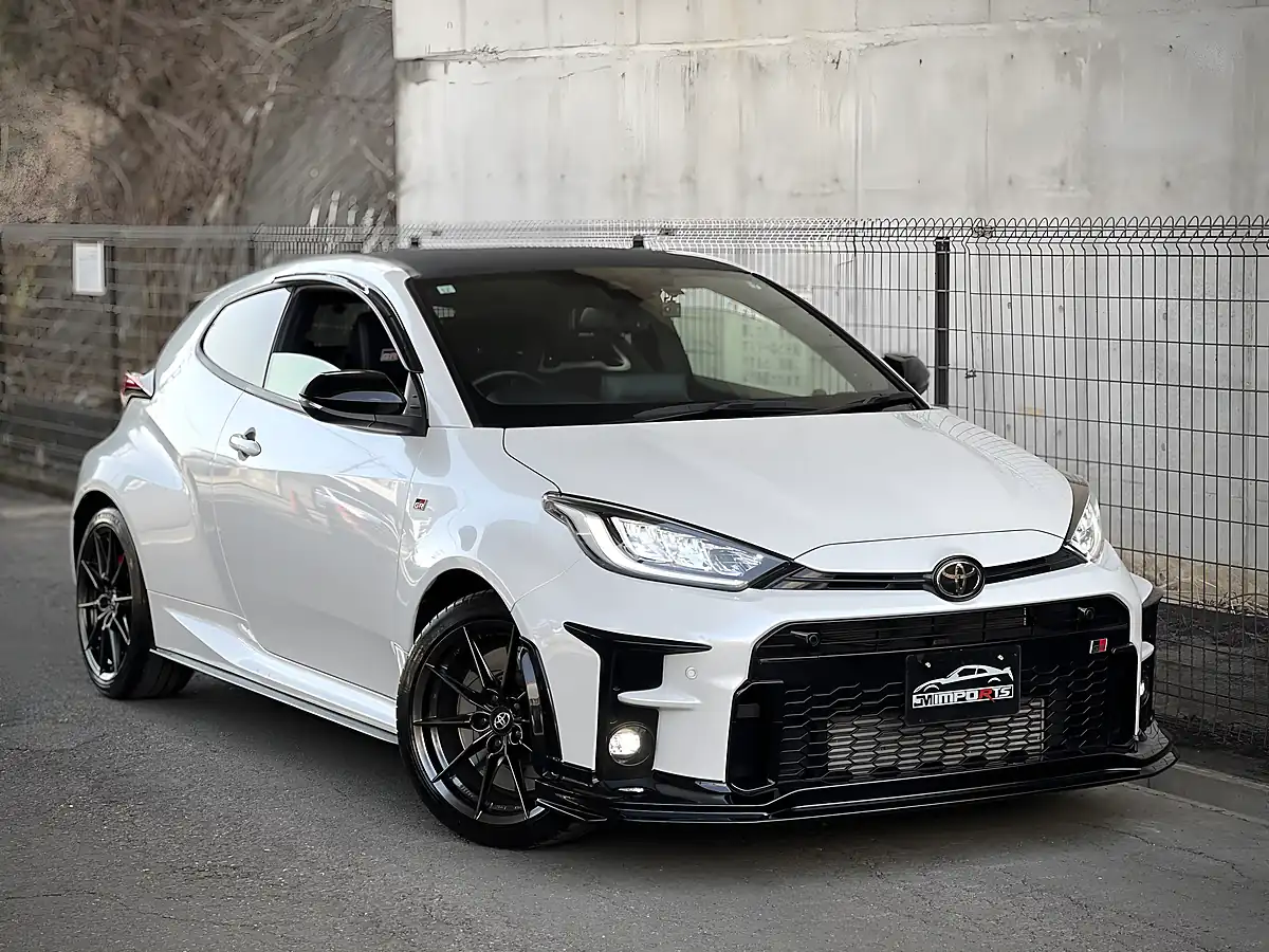 Used 2021 Toyota Yaris Gr Rz High Performance White - Interior and Exterior details 3