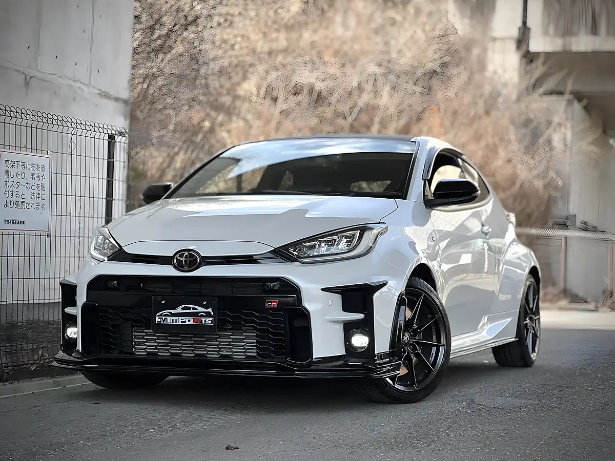 Used 2021 Toyota Yaris Gr Rz High Performance White - Interior and Exterior details 4