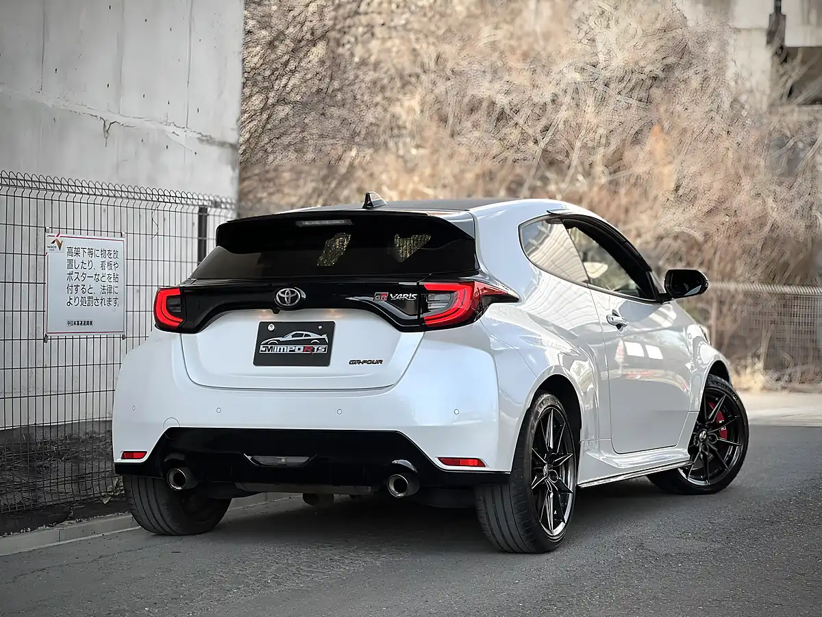 Used 2021 Toyota Yaris Gr Rz High Performance White - Interior and Exterior details 9