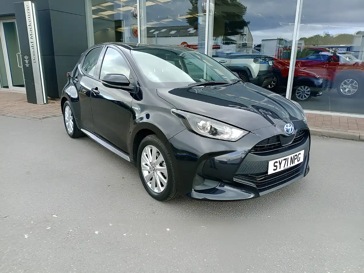 Used 2021 Toyota Yaris Icon Black - Interior and Exterior details 10