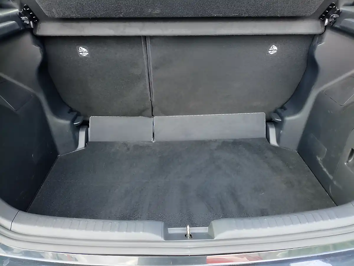 Used 2021 Toyota Yaris Icon Black - Interior and Exterior details 19