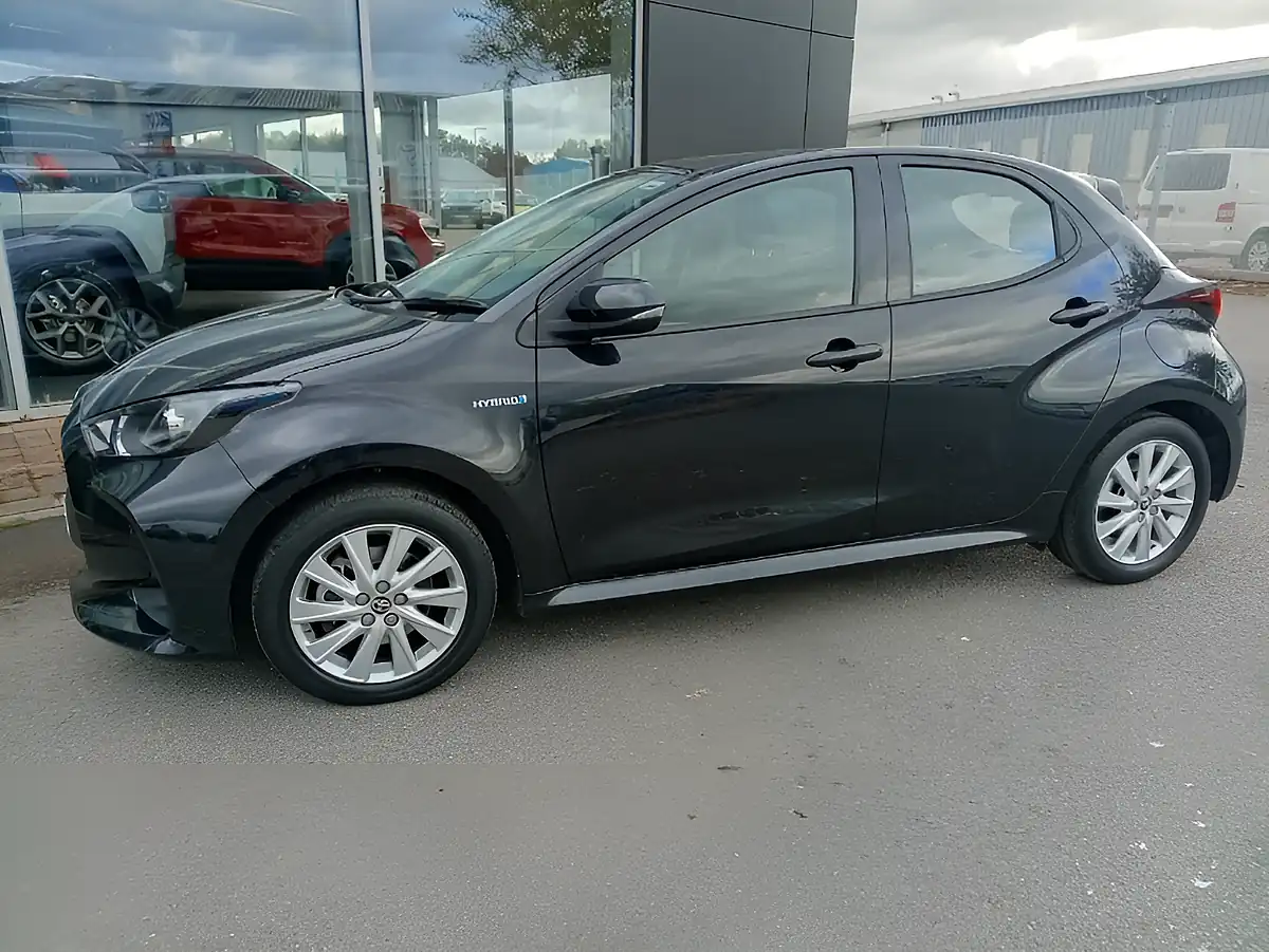 Used 2021 Toyota Yaris Icon Black - Interior and Exterior details 2