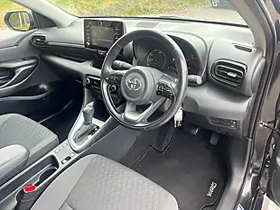 Used 2021 Toyota Yaris Icon Decuma Grey - Interior and Exterior details 16